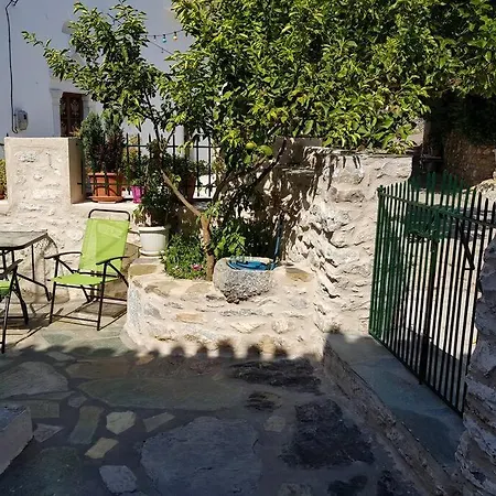 Maria's Rustic Stonehouse In Traditional Village Koumani